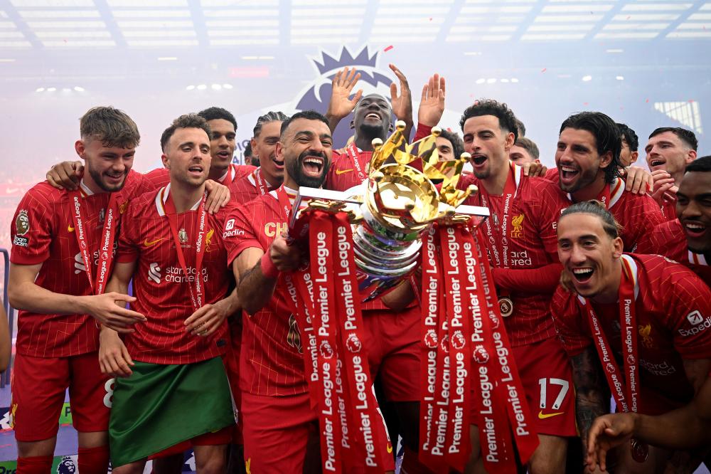 布冯：皮奥是今年意大利足球的亮点，他的特点有点像托尼